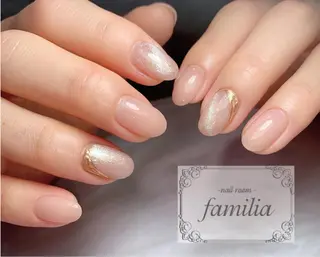 ネイル -nailroom- familiaのネイルデザイン
