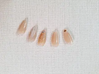 ネイル AB マツエクネイルサロンのネイルデザイン