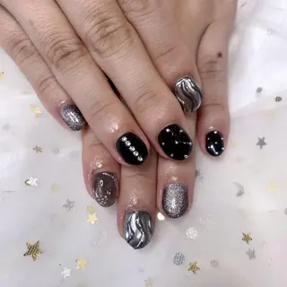 ネイル ジョリ En 💞🦋のネイルデザイン