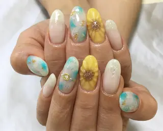 ネイル SHINE NAILのネイルデザイン