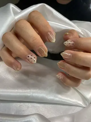 ネイル デコパーツが得意♪ ネイル/眉毛/エステの眉毛・アイブロウイメージ