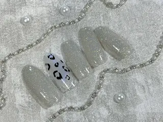 ネイル Cat's eye TOKYO 新宿店のネイルデザイン