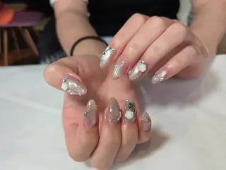 ネイル Nude所属・nude | reinaのネイルデザイン