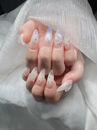 ネイル Lee Nailsのネイルデザイン