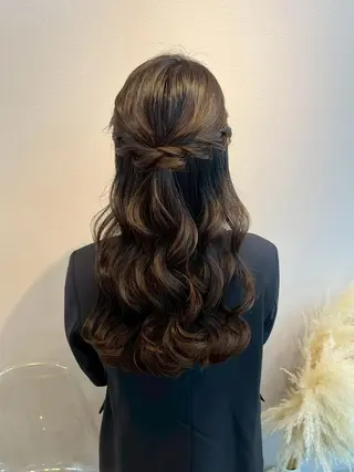 ヘアアレンジ カラー Cecil hair なんば店のヘアスタイル