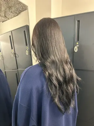 ロング カラー limit ユイカ/ ハイトーンカラー🫟のヘアスタイル