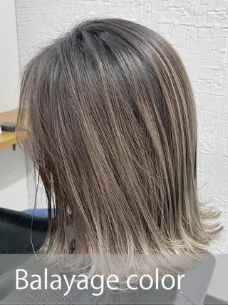 ミディアム カラー PEQSS HAIRのヘアスタイル