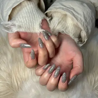 ネイル Y U K Iのネイルデザイン