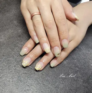 ネイル Lea,Nail所属・松橋 愛のネイルデザイン