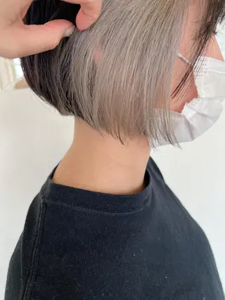 ショート カラー ALO art hair所属・  AYARIのヘアスタイル
