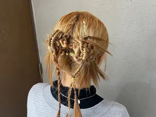 ロング ヘアアレンジ 山室 敬義のヘアスタイル