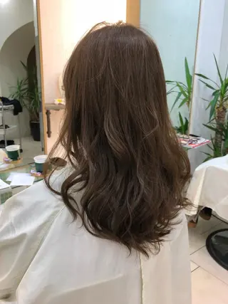 カラー kahuli  hair Ulu 「カーフリヘアウル」所属・鎗田 健のヘアスタイル