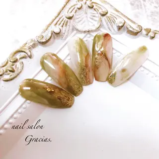 ネイル Gracias. rieのネイルデザイン