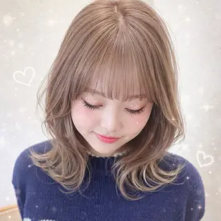 カラー ベージュ/透明感/ 桃子🎀のヘアスタイル