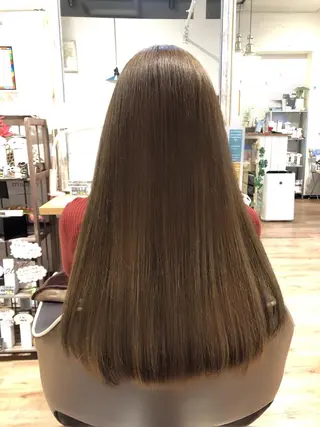 ロング カラー 青野 文香のヘアスタイル