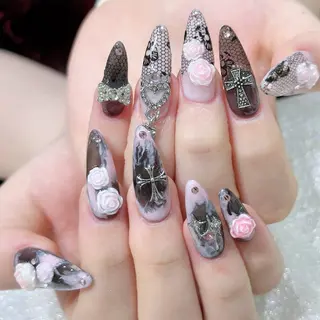 ネイル Queen's ゆなのネイルデザイン