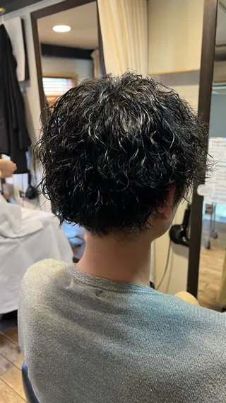 パーマ 西村 美月のヘアスタイル