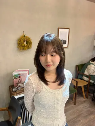 セミロング カラー Hairruup Aru design works所属・ruup Aru ユウキのヘアスタイル