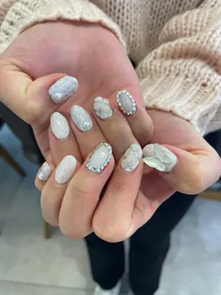 ネイル デザインカラー 🎀REINA🎀のヘアスタイル