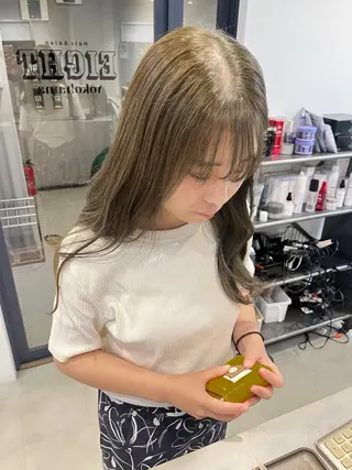 セミロング カラー 🌷レイヤーカット/ フルキシオリ🌷のヘアスタイル