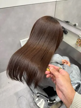 セミロング SALOWIN心斎橋Suite店所属・洗っても取れない 髪質改善|OJIROのヘアスタイル