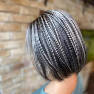 ショート カラー Re.ly所属・🦄Re.ly代表 灰野壮🦄のヘアスタイル