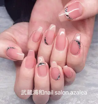 ネイル R inのネイルデザイン