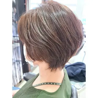 ショート カラー ブリーチ、デザイン  カラー福士直矢のヘアスタイル