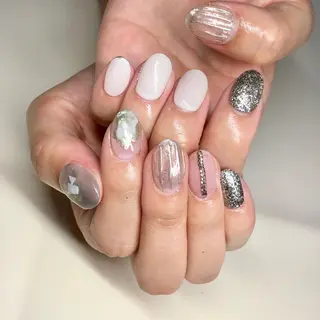 ロング ネイル マツエク・マツパ 福田 加奈のネイルデザイン