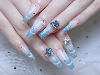 ネイル 🦋チップ長さだし 専門店🦋のネイルデザイン