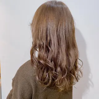 セミロング カラー 新宿/韓国風レイヤー 髪質改善/渋谷直樹のヘアスタイル