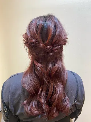 ヘアアレンジ 𖤐 arisaのヘアスタイル