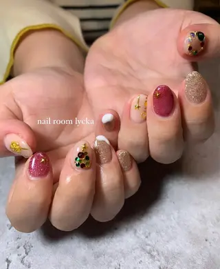 ネイル ﾈｲﾙﾙｰﾑﾘｯｶ 𝐦𝐚𝐲𝐮のネイルデザイン