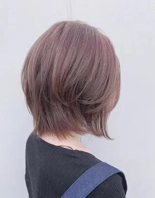ミディアム 福地 礼奈のヘアスタイル