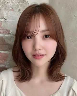 ミディアム カラー 🧡くびれヘア/前髪 顔周り🧡久原結衣のヘアスタイル