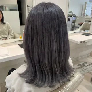 カラー 西沢 さくらのヘアスタイル