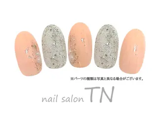 ネイル 矢川 まどかのネイルデザイン