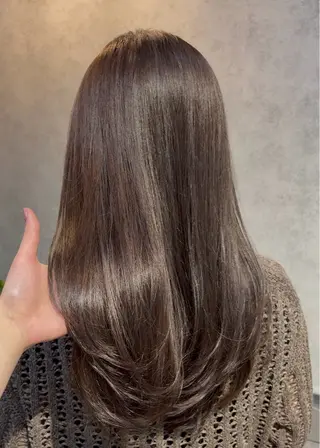 ロング 髪質改善/白髪ぼかし レイヤー 🌱千咲季のヘアスタイル