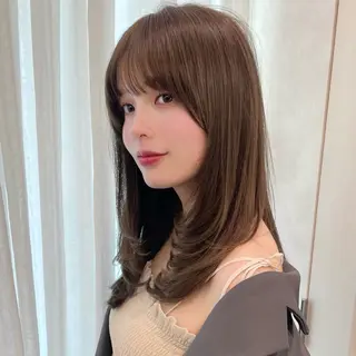 セミロング レイヤーカット/ 透明感カラー🪽千優のヘアスタイル