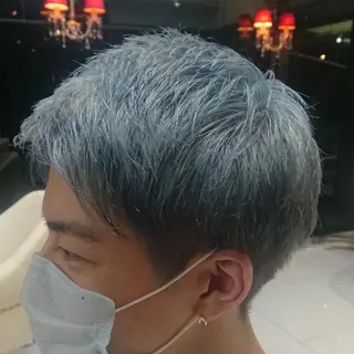 ショート カラー 田邉 俊和のヘアスタイル