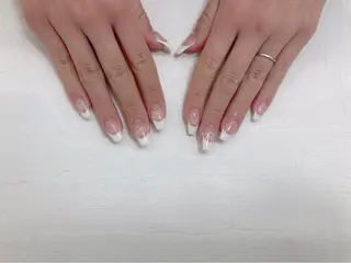 ネイル MAXKELLY 大阪・梅田店所属・徳田 亜衣佳のネイルデザイン