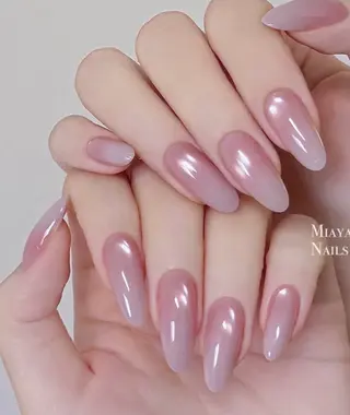 ネイル 高木 維麗絲のネイルデザイン