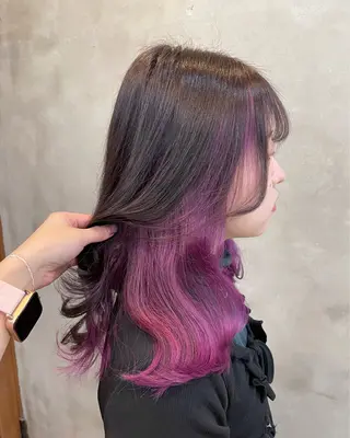 セミロング 【ピンク/韓国ヘア/ ヘアセット】亜海のヘアスタイル