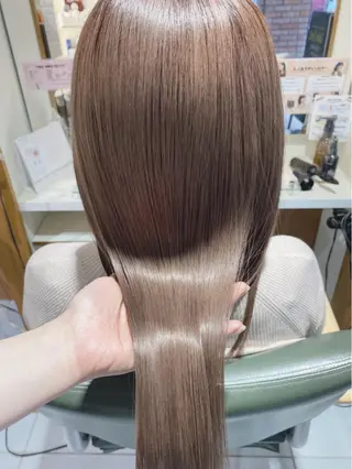 ロング カラー ヘアアレンジ 矢幡 栞菜のヘアスタイル