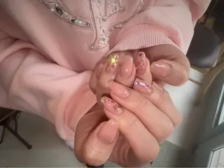 ネイル FLOWATER NAIL&EYELASH所属・MIKI🍑 .のネイルデザイン