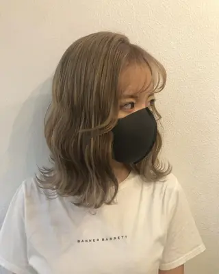 セミロング カラーモデル募集 吉原佳穂💗のヘアスタイル