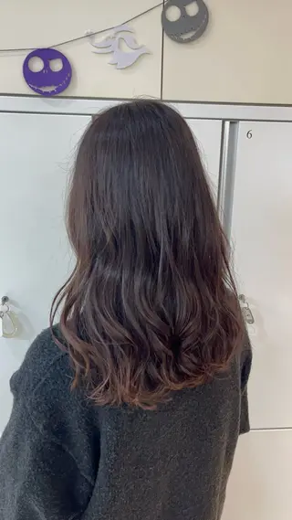 セミロング カラー おやま はるかの眉毛・アイブロウイメージ