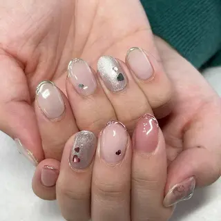 ネイル 東 千夏のネイルデザイン