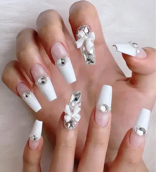 ネイル LilyLala Nailsalonのネイルデザイン