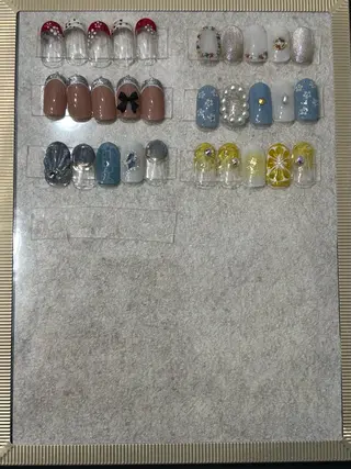 ネイル 横田 彩夏(あやか)のネイルデザイン